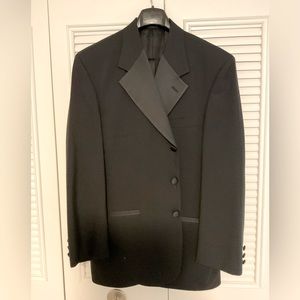 Perry Ellis Portfolio tuxedo